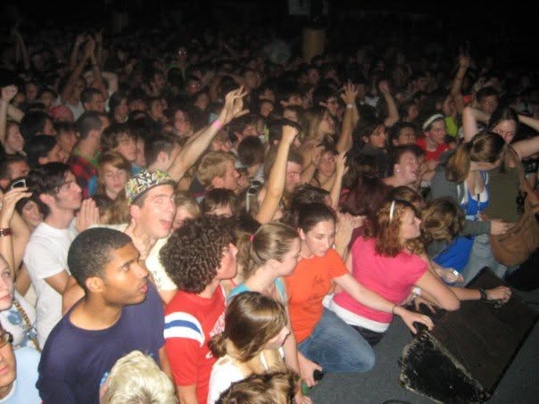 Girl Talk at Starlight Ballroom live, frame 26