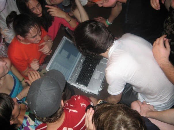 Girl Talk at Starlight Ballroom live, frame 33