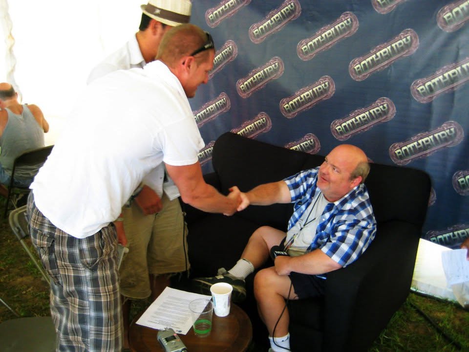 Kyle Gass live, frame 8