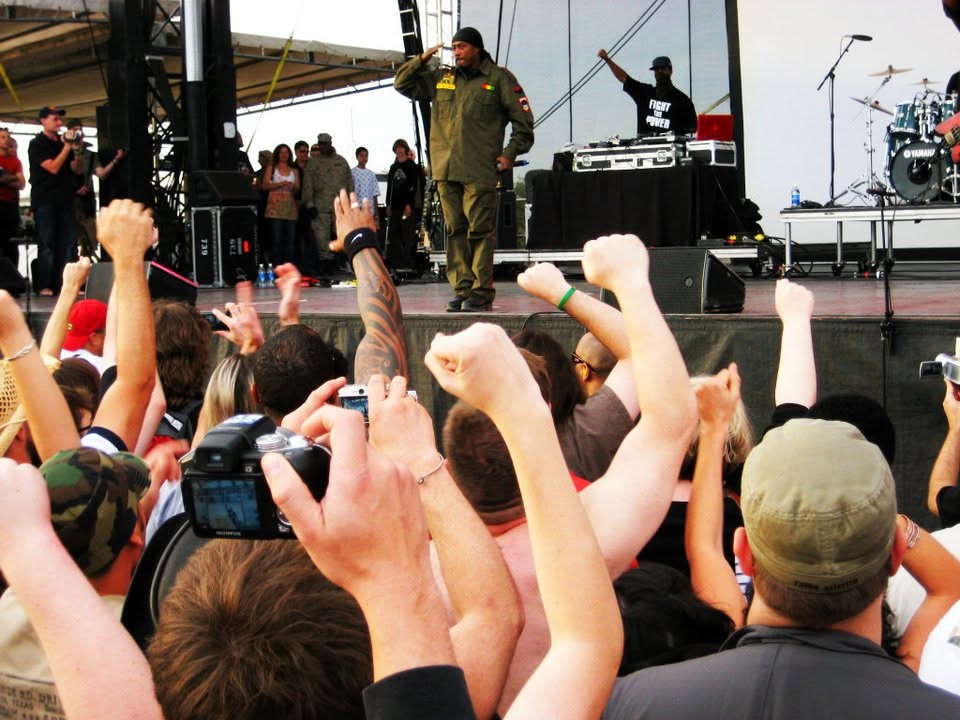 Public Enemy live, frame 3