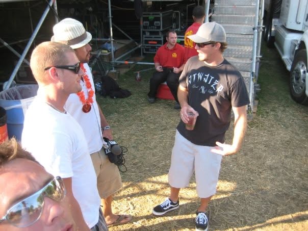 Rothbury 2008 live, frame 30
