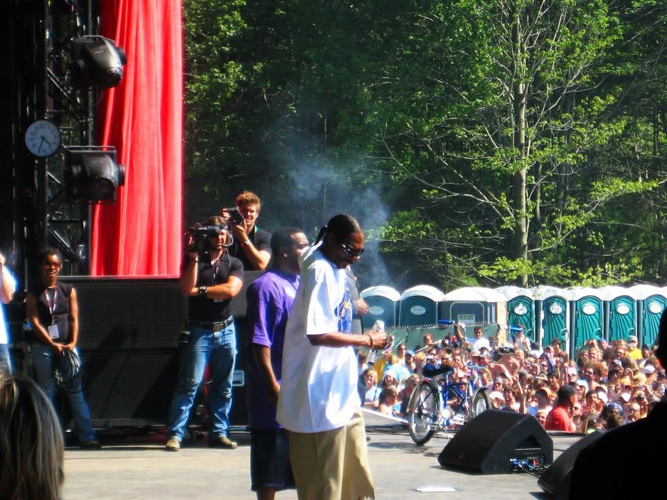 Snoop Dogg live, frame 4