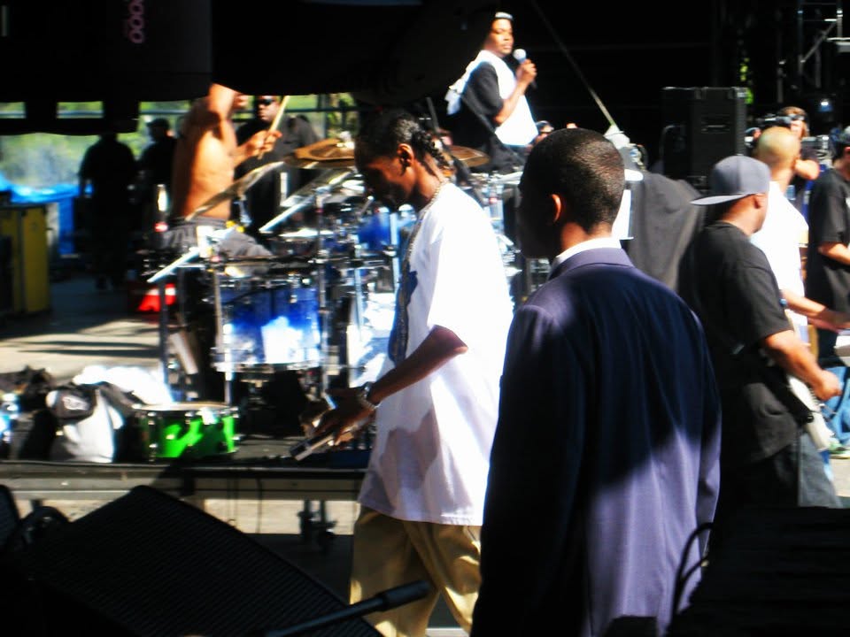 Snoop Dogg live, frame 18