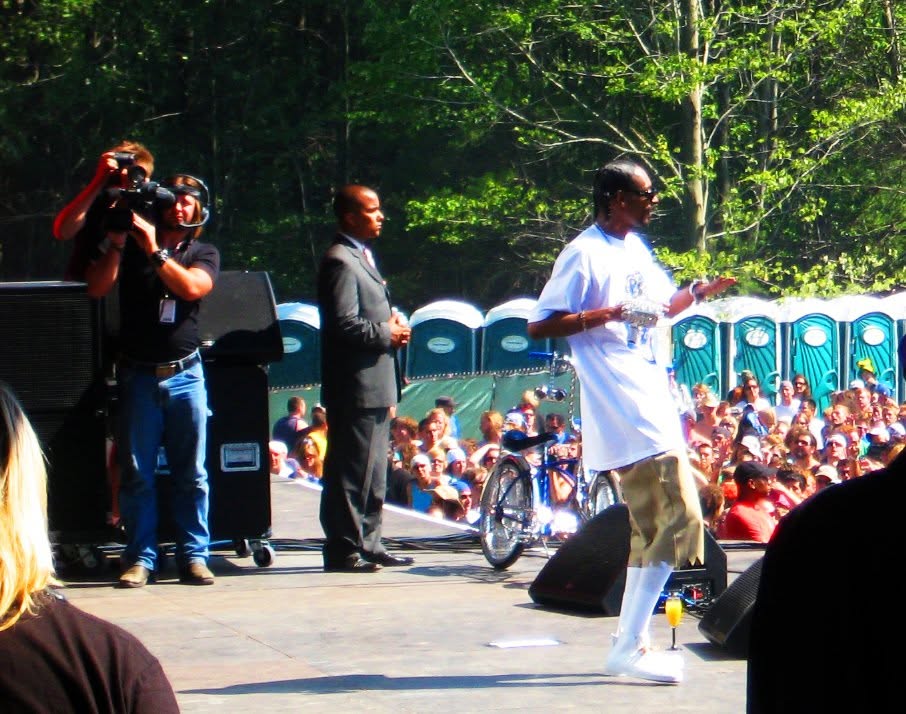 Snoop Dogg live, frame 21